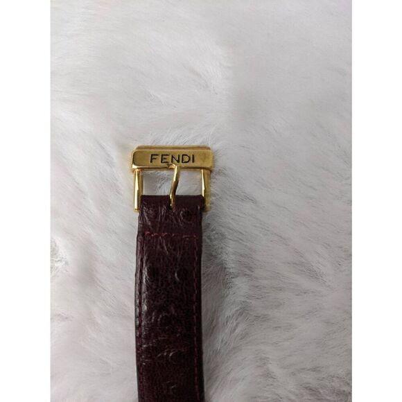 Fendi watch 320G Swiss Made Water Resistant Vintage Wristwatch Band 14mm - Picture 2 of 9